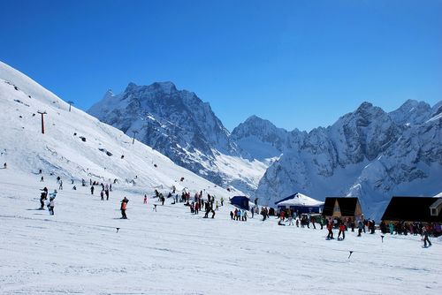 mountain_skiing_Russia_Dombay_33786.jpg