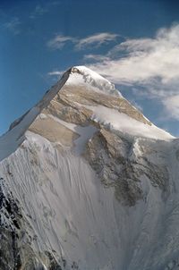 Khan Tengri p. 7000m.jpg