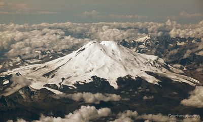 10-Гора Эльбрус - вид сверху.jpg