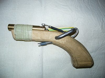 8b05409876.jpg