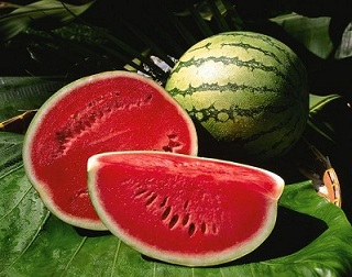 1338876167_watermelon-sliced_10330_600x450.jpg