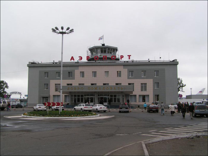 Маленький, но международный