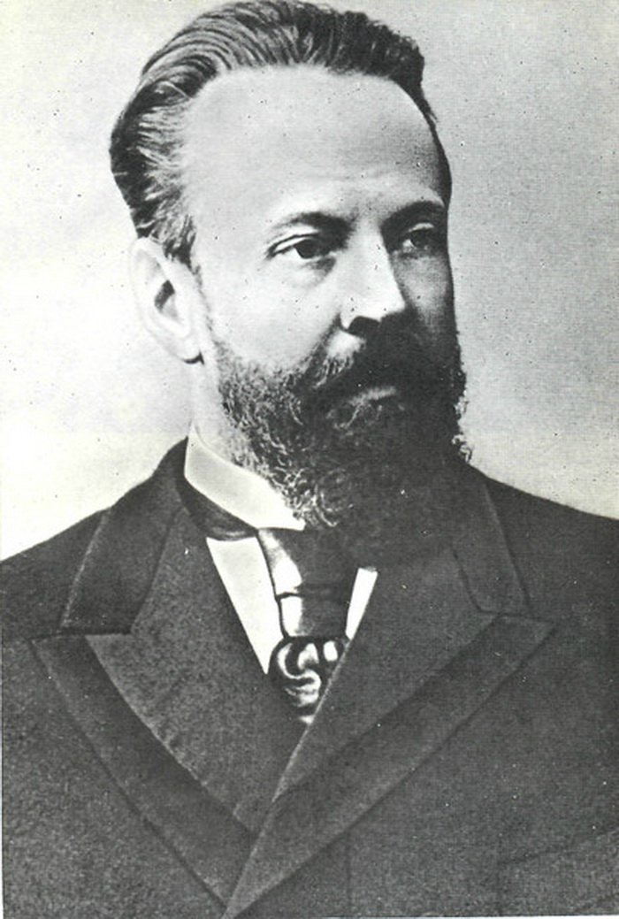 e148758f71cc.jpg