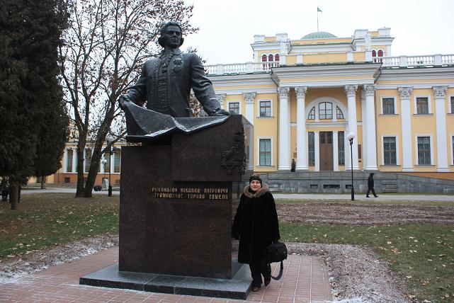 Памятник графу Румянцеву.JPG
