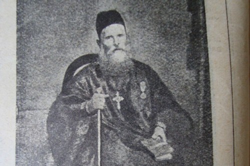 Протоиерей Павел Александровский пошел на нарушение церковных канонов и отпел мертвого поэта.