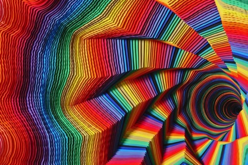 1350458882_new_kaleidoscopic_paper_sculptures_1.jpg